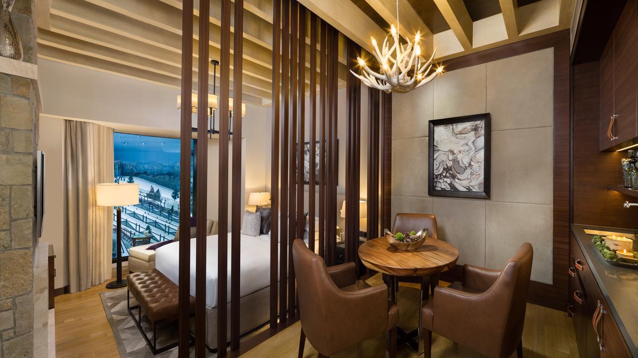 Aspen By Kempinski Mall Of The Emirates 5* Дубай